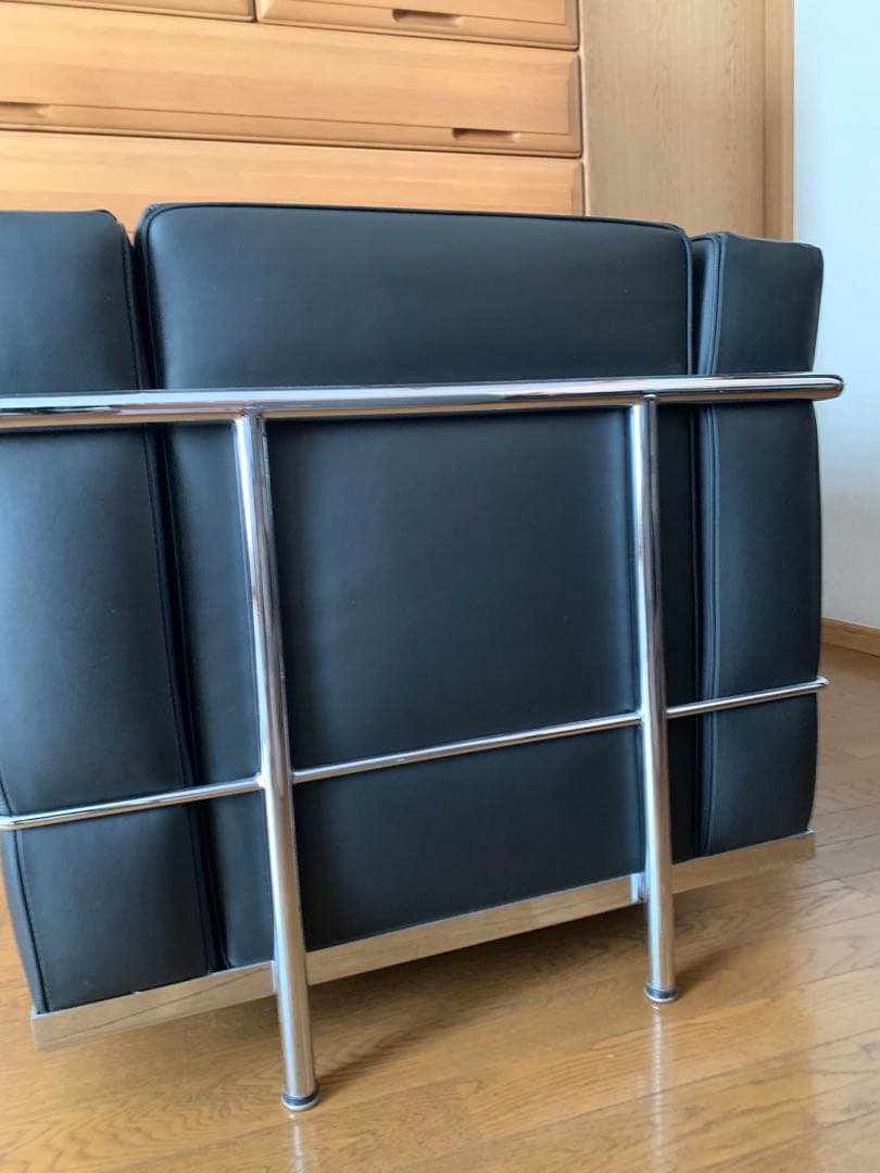 【極美品】コルビジェ LC2 シングルソファ