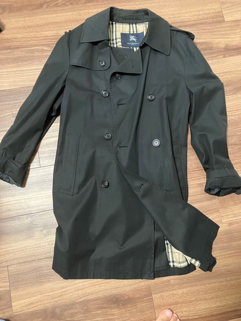 バーバリーロンドン トレンチコート　ブラック