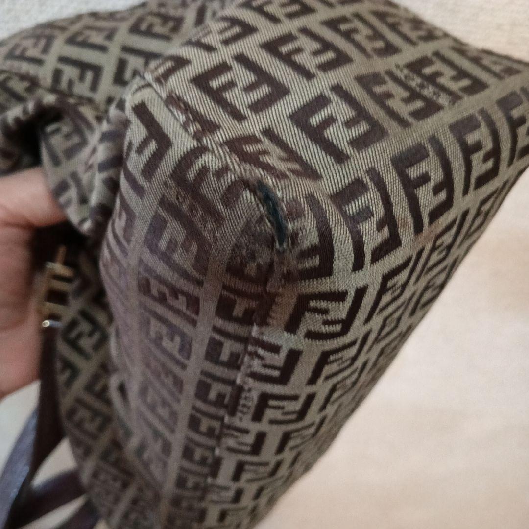 Fendi ロゴプリント ハンドバッグ　値下げしました