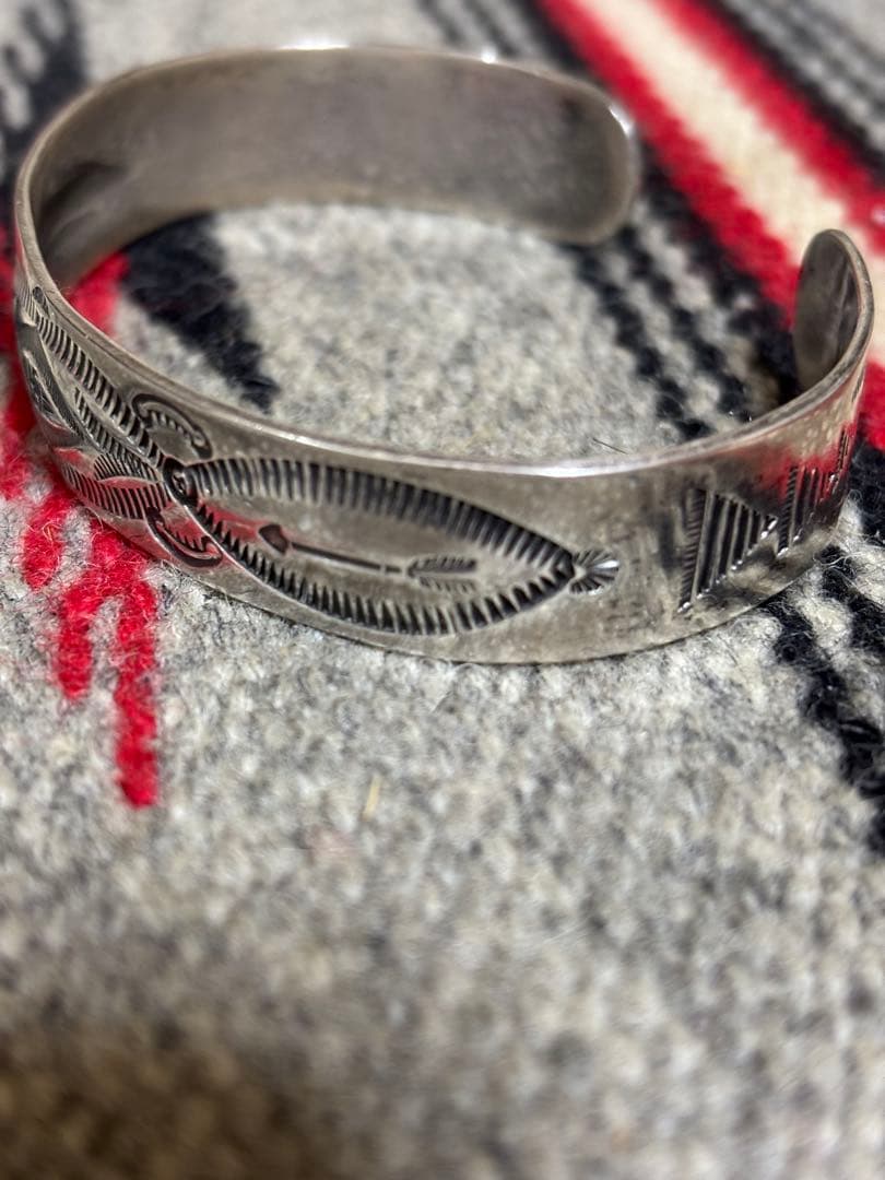 インディアンジュエリー　ヴィンテージバングル