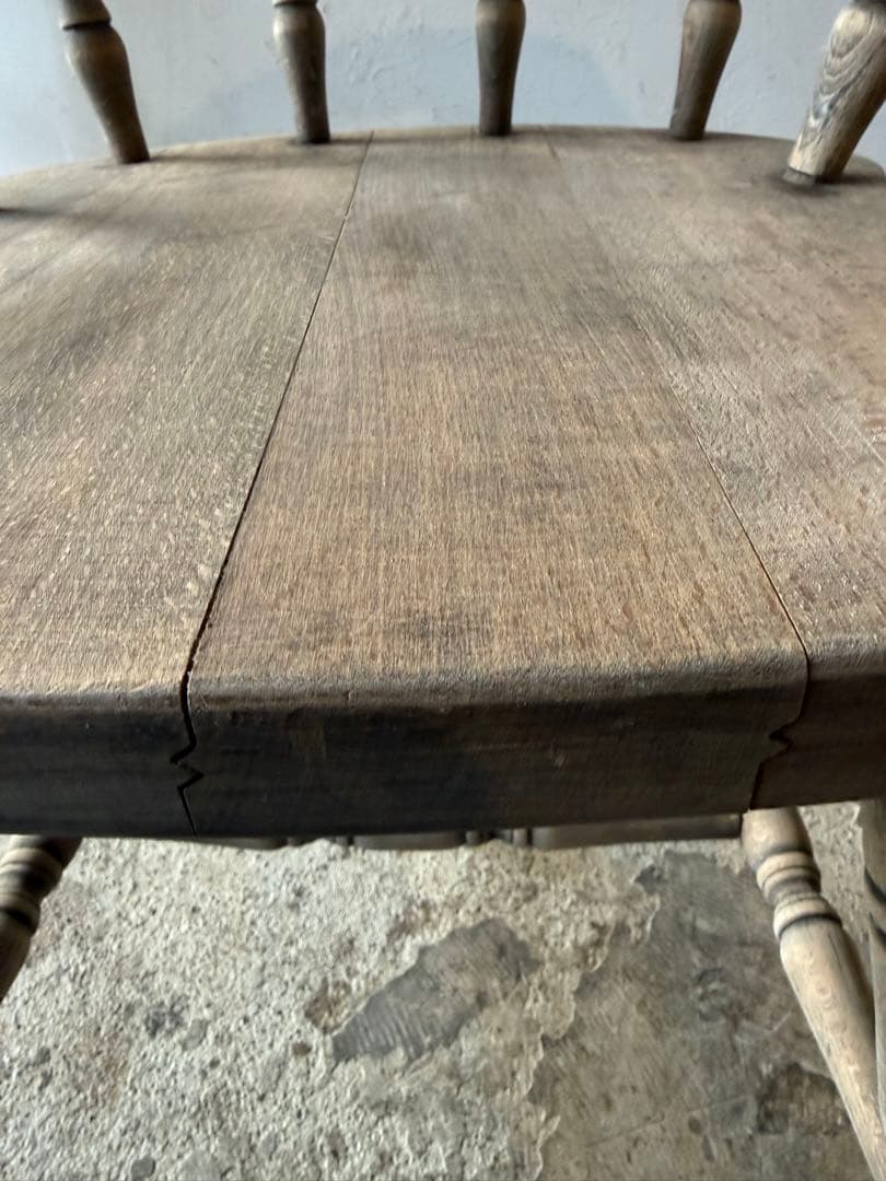 ビンテージ　ダイニングアームチェア　カフェチェア　剥離加工　no2