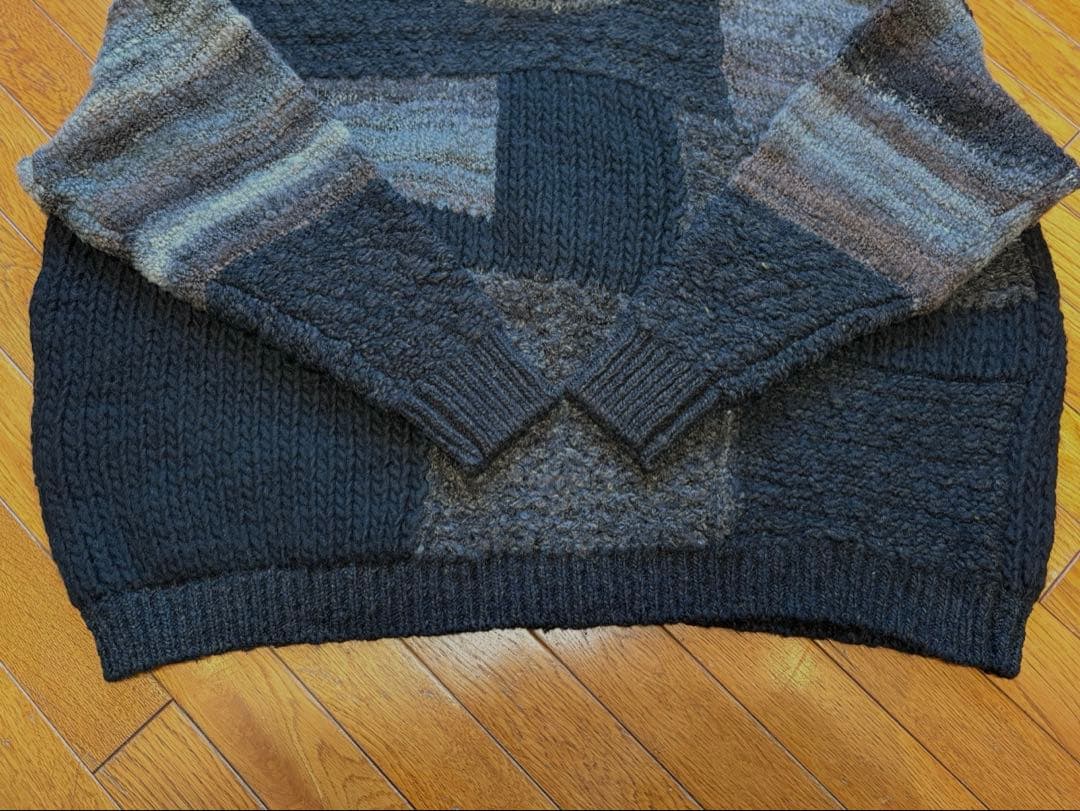 破格です‼️新品✨タグ付【佐藤繊維】お洒落で豪華なニット、定価¥４１,８００