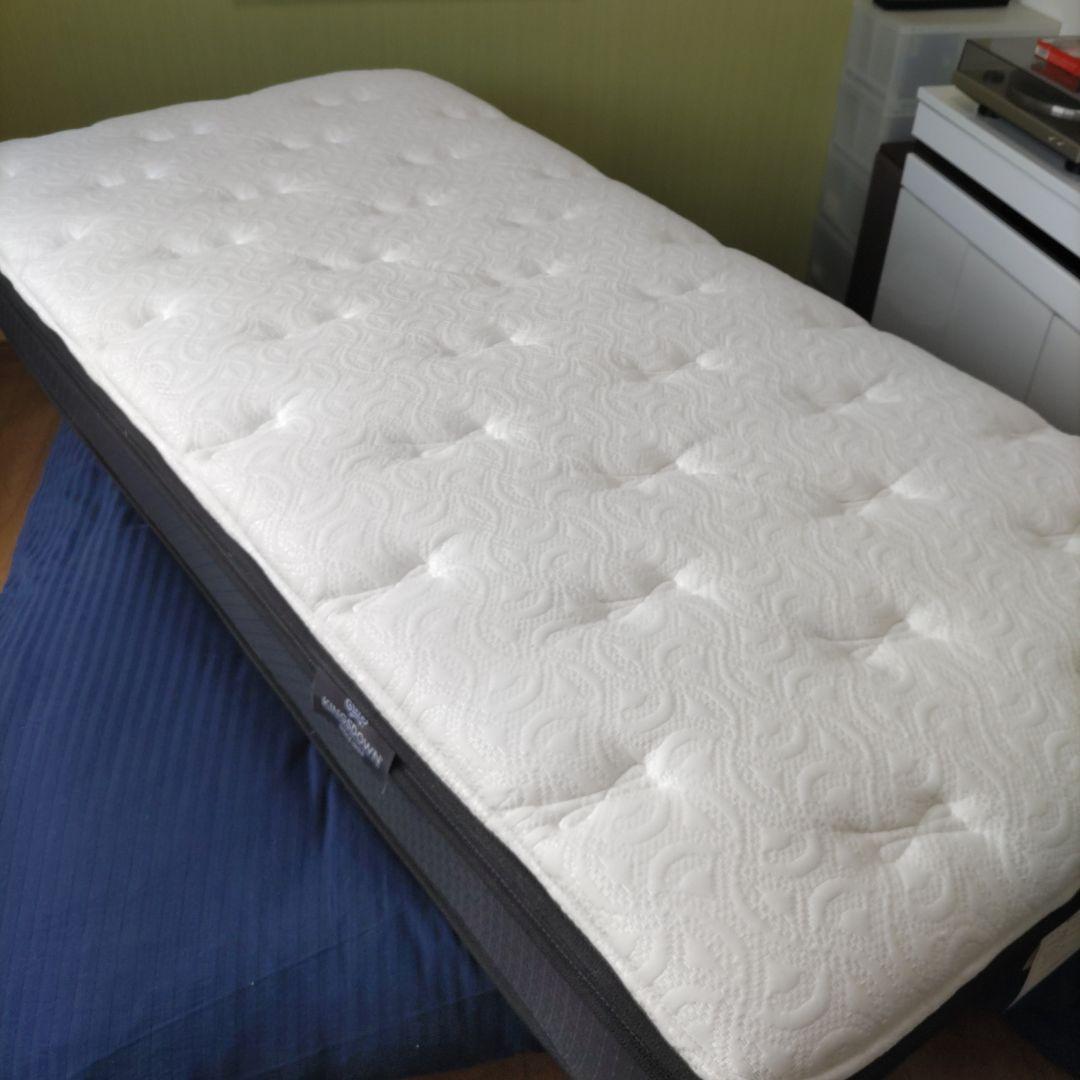 極美品キングスダウンREGALIA Loyalty シングルマットレス