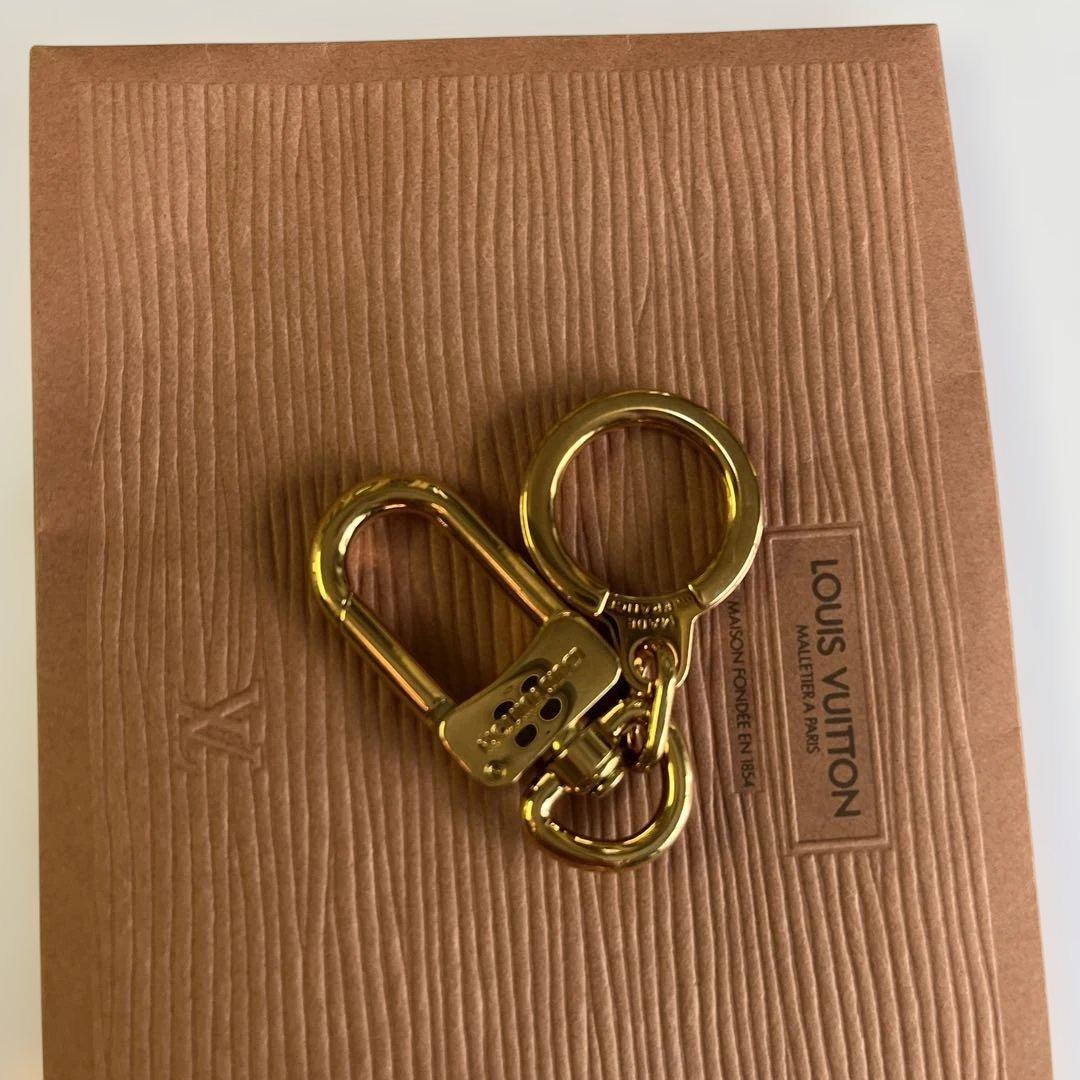 ヴィトンのキーホルダー