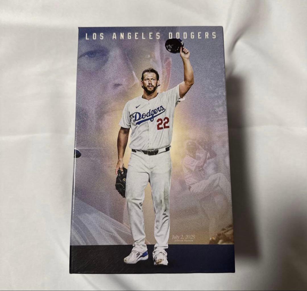 カーショー　3000奪三振　ボブルヘッド　ドジャース　来場者限定　スタジアム配布