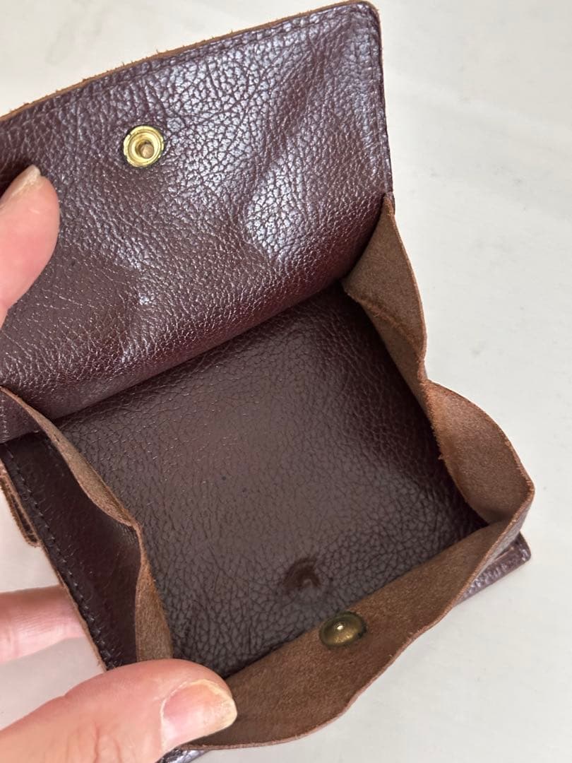 【イルビゾンテ】新品未使用 レザー製三つ折り財布 ダークブラウン