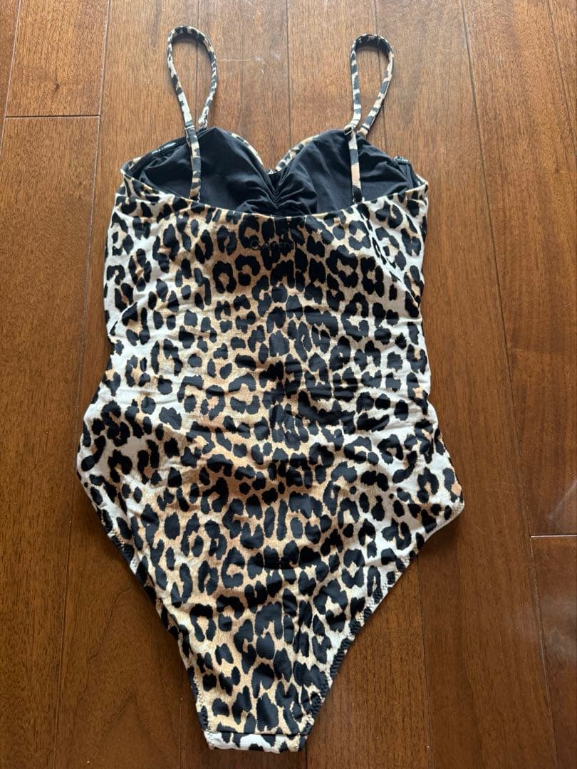 試着のみ 極美品 ganni 水着