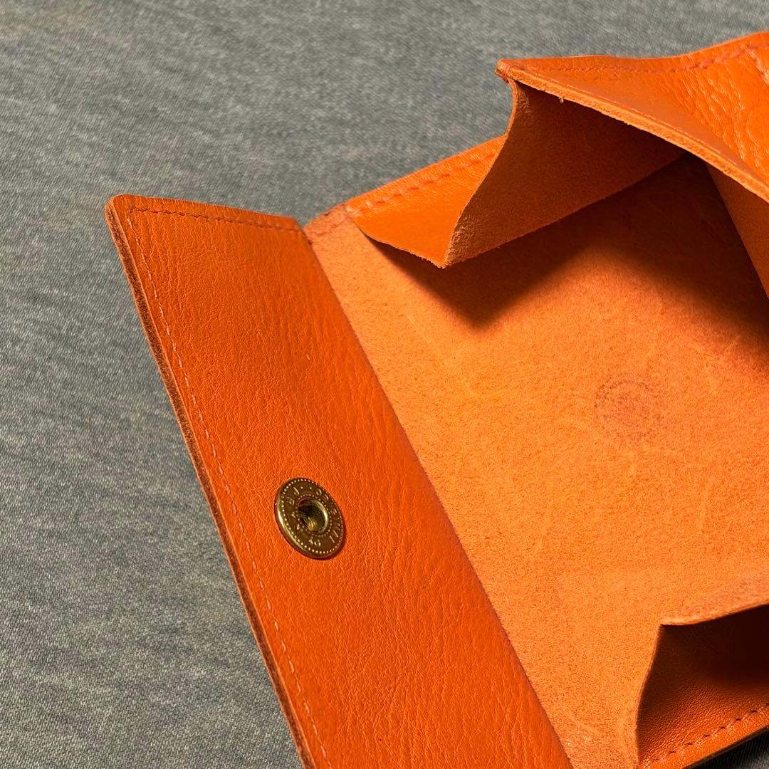 【極美品】イルビゾンテ 二つ折り財布 小銭入れ付き ウォレット オレンジ