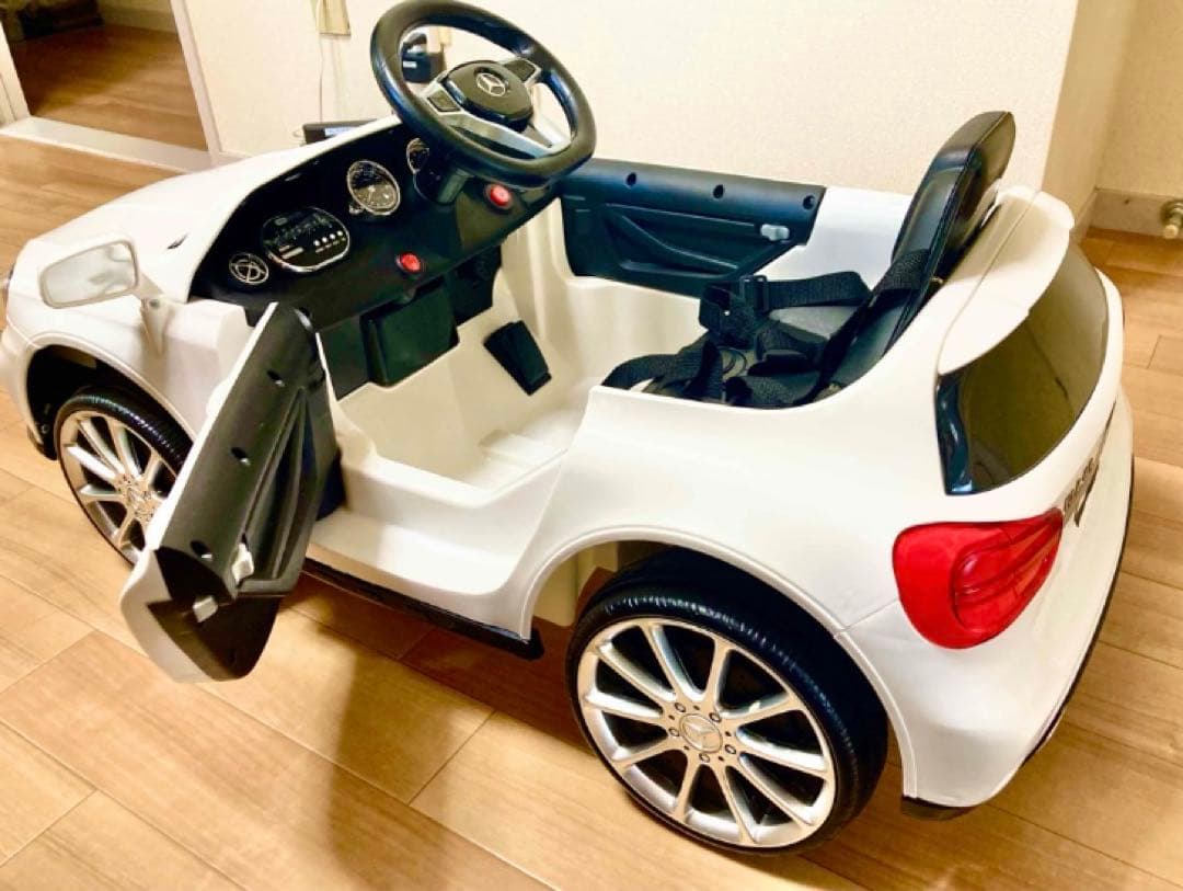 乗用ラジコンカー　ベンツ　結婚式　リングボーイ