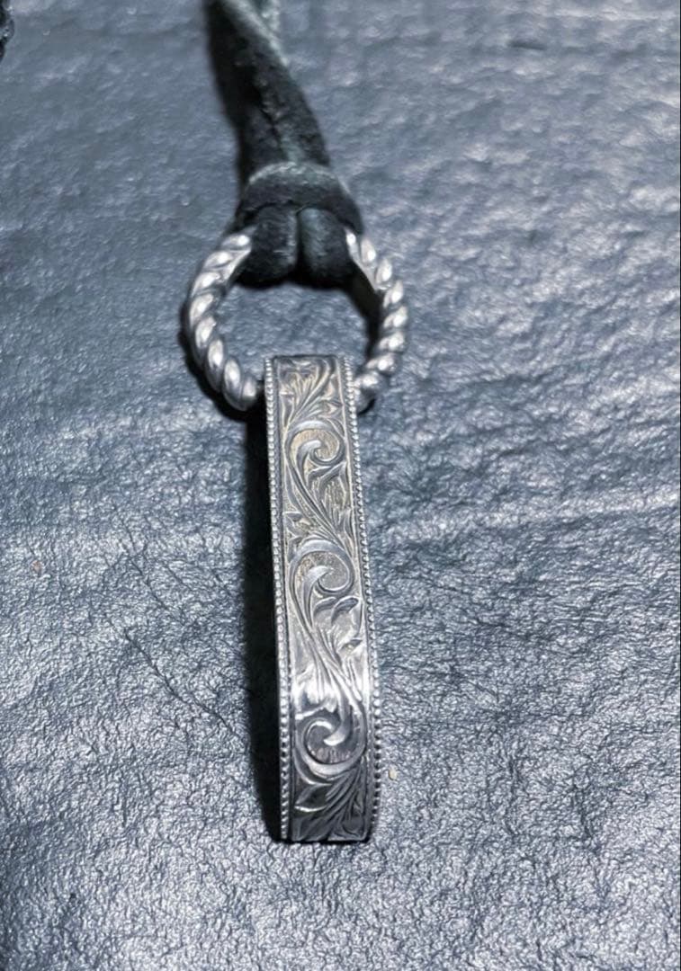 アンチドートバイヤーズクラブ　ネックレス