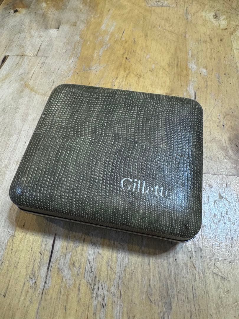 Gillette aristocrat オールドジレット 両刃カミソリ