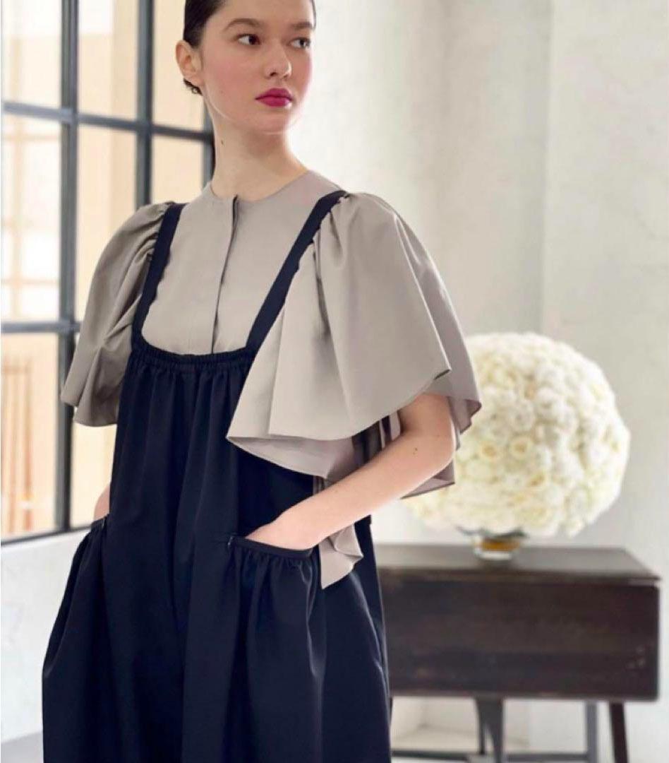 ■専用■美品 ドゥロワー 定価7,4万 フレアスリーブのブラウス Drawer