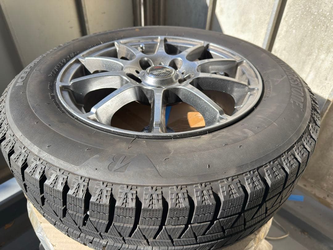 バリ溝　ブリヂストン　ホイール付きスタッドレス　本州のみ送料込み可能