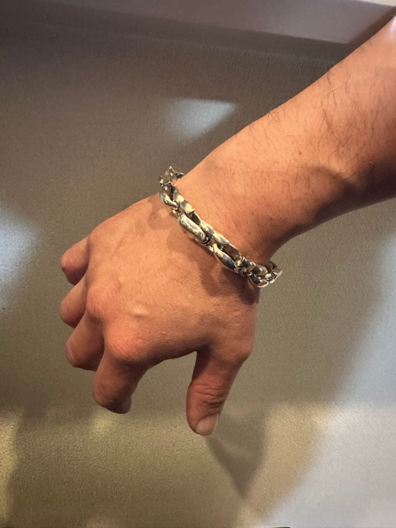 ロンワンズ、ディープタッチブレスレット