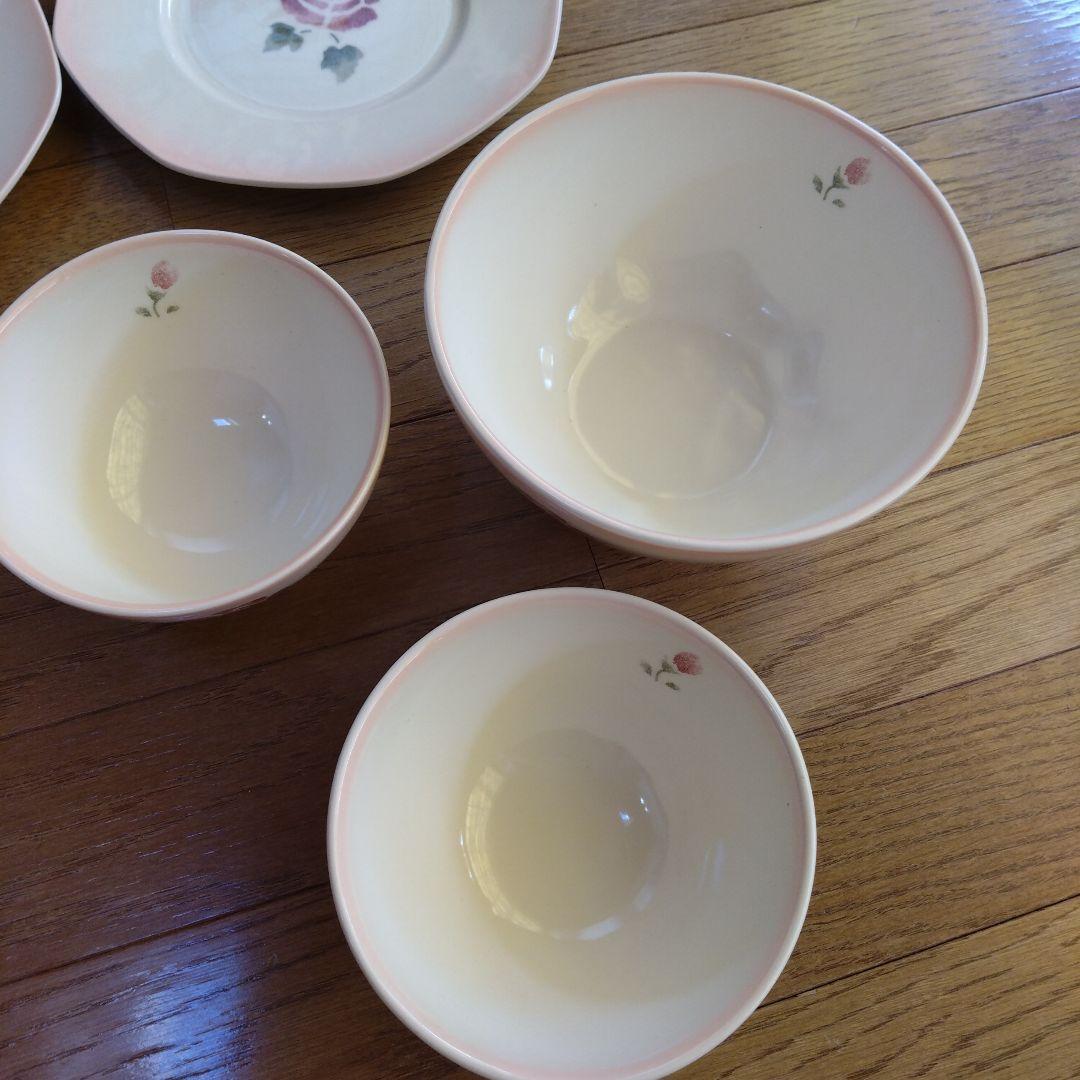 マニー ピンクローズシリーズ バラの花柄陶器食器セット