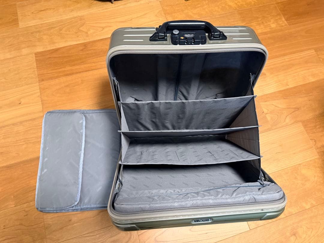 ⭐️RIMOWA リモワ サルサ ビジネストローリー 23L 2輪 ゴールド