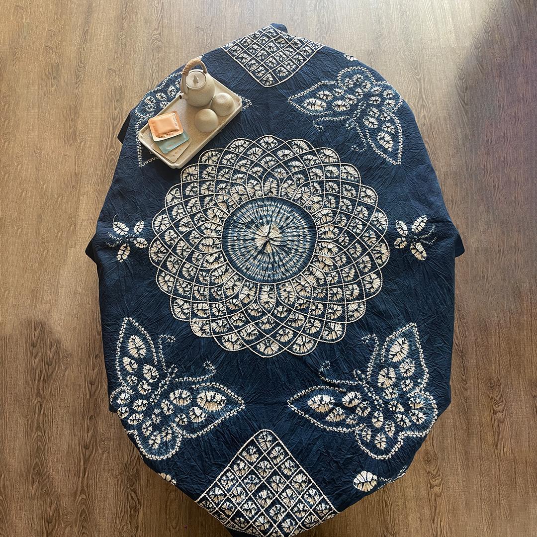 手染め 藍染 布 生地 手絞り 一点物 インテリア 雑貨用 テーブルクロス