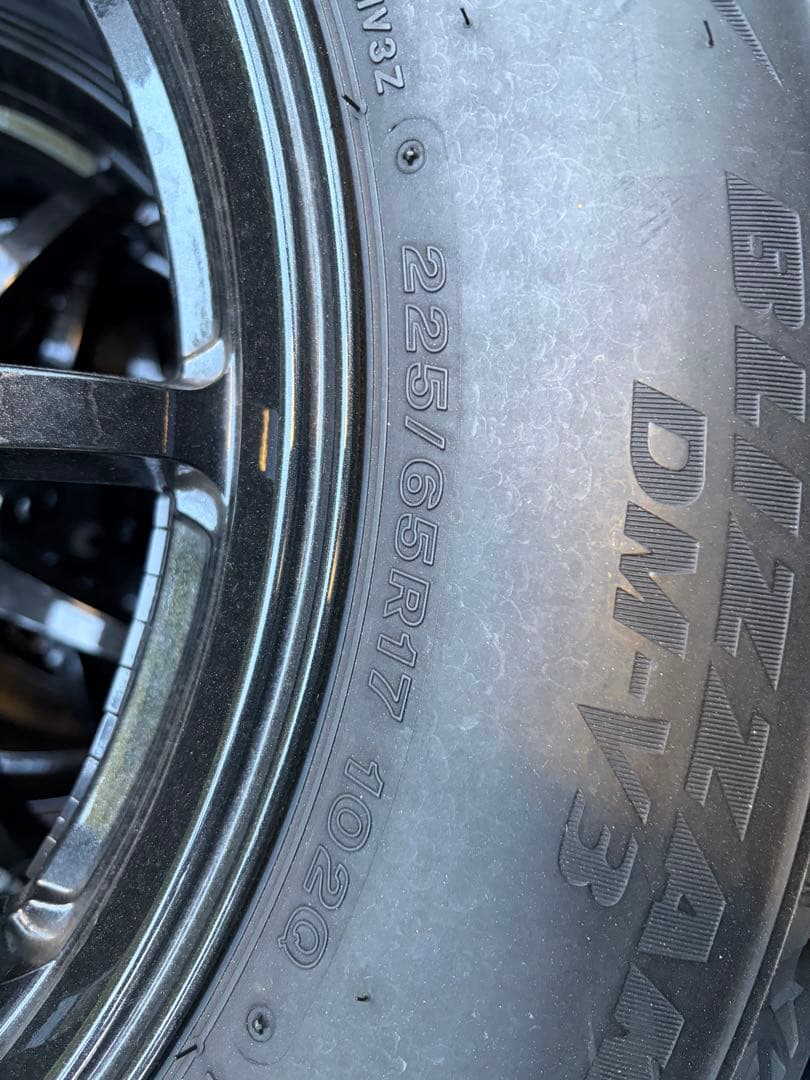 225/65R17 アルミセットDM-V3 PCD100 5穴　①