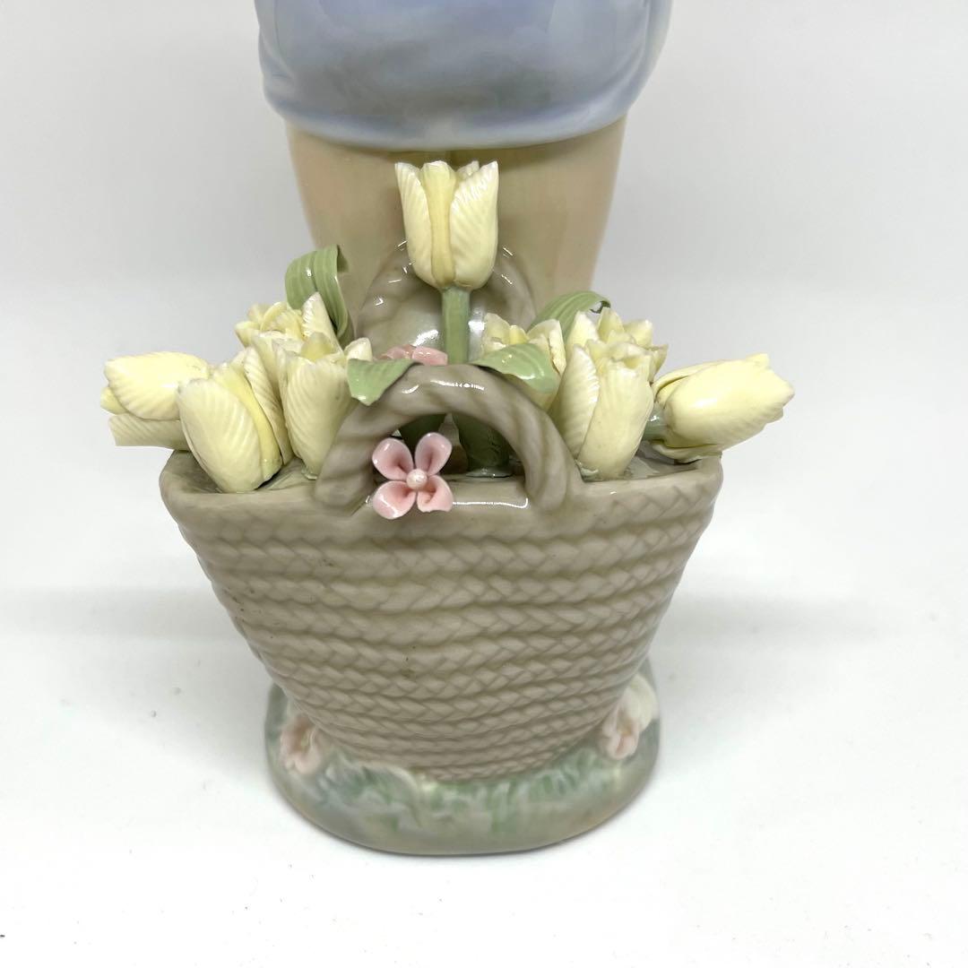 リヤドロ LLADRO スカートに花いっぱい フィギュリン 少女 インテリア