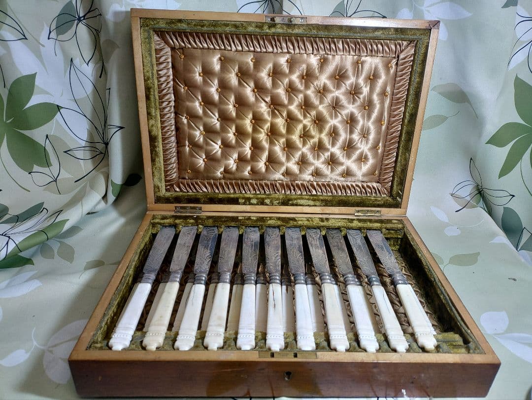 西洋アンティークシルバー