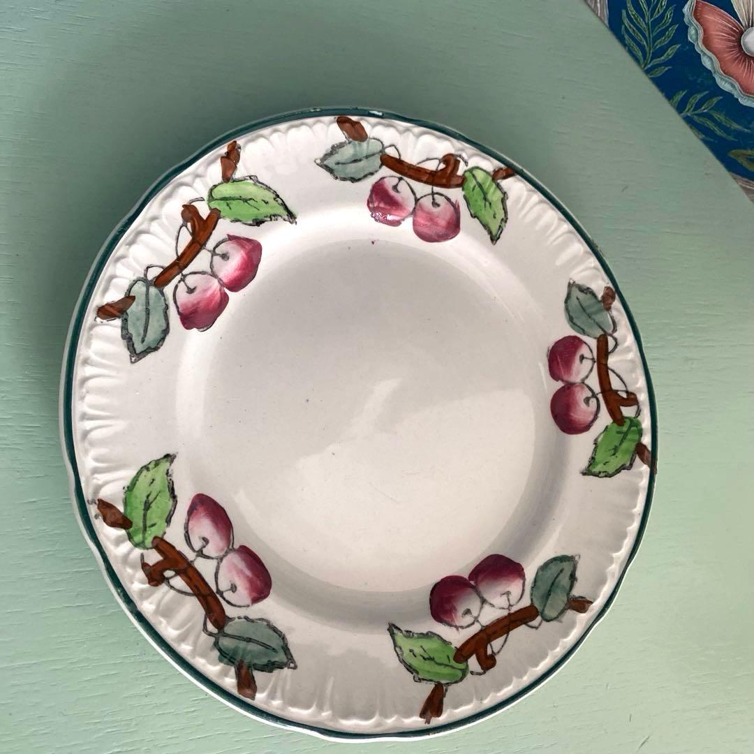 フランスアンティークLongwy ロンウィ プレートチェリー【B】