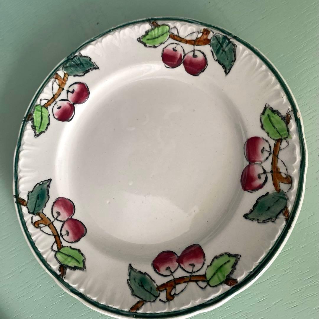 フランスアンティークLongwy ロンウィ プレートチェリー【B】