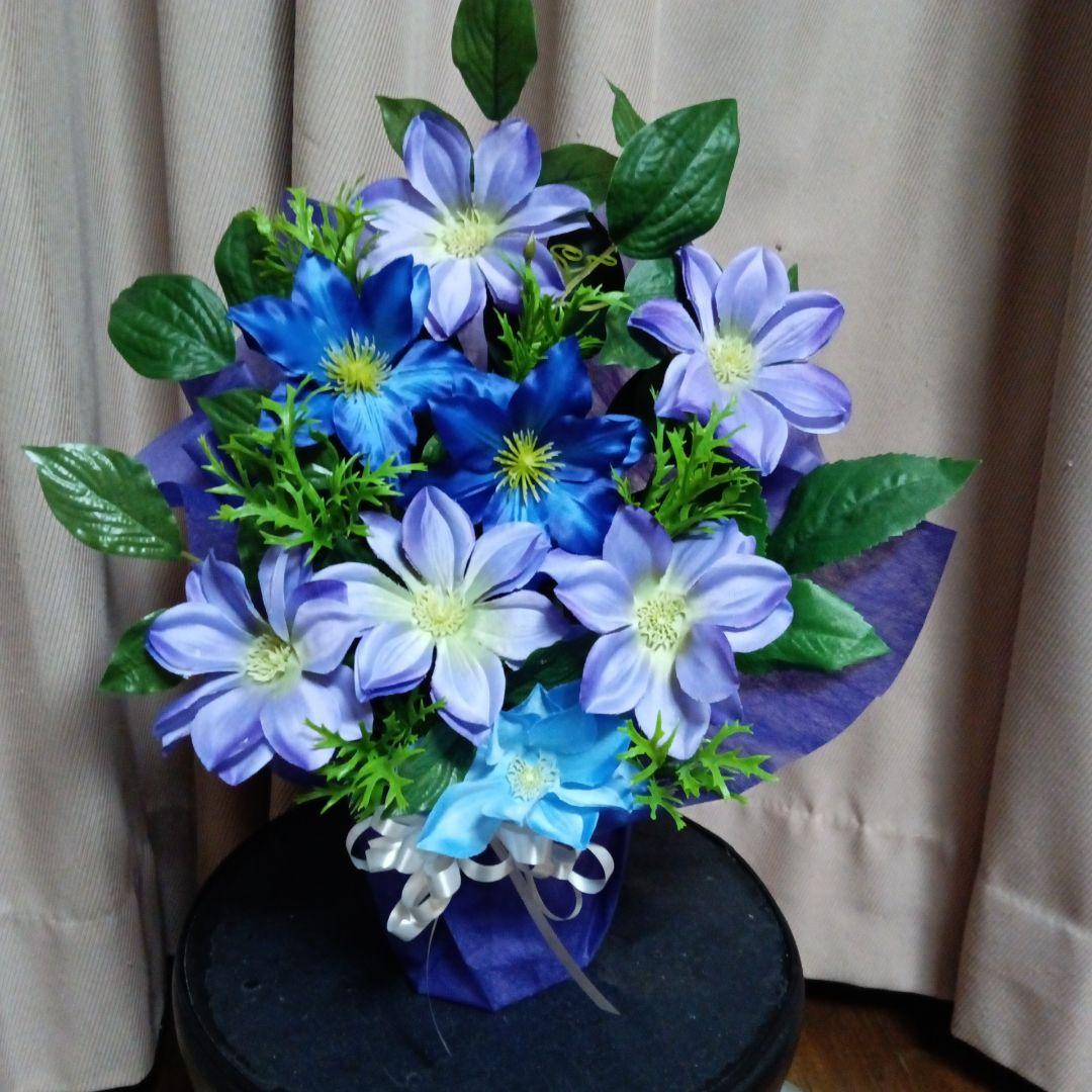 お供え　仏花　法事　初盆　クレマチスアレンジ　造花