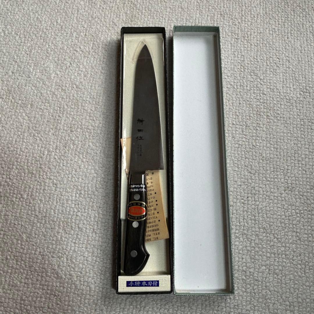 新品未使用品　神田作　ツバ付き牛刀　ステンレスモリブデン鋼　180㎜　手砥本刃付