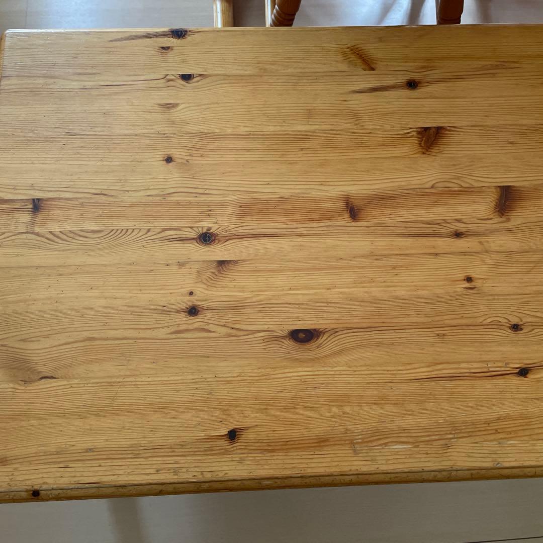 カントリー家具　リビングテーブル