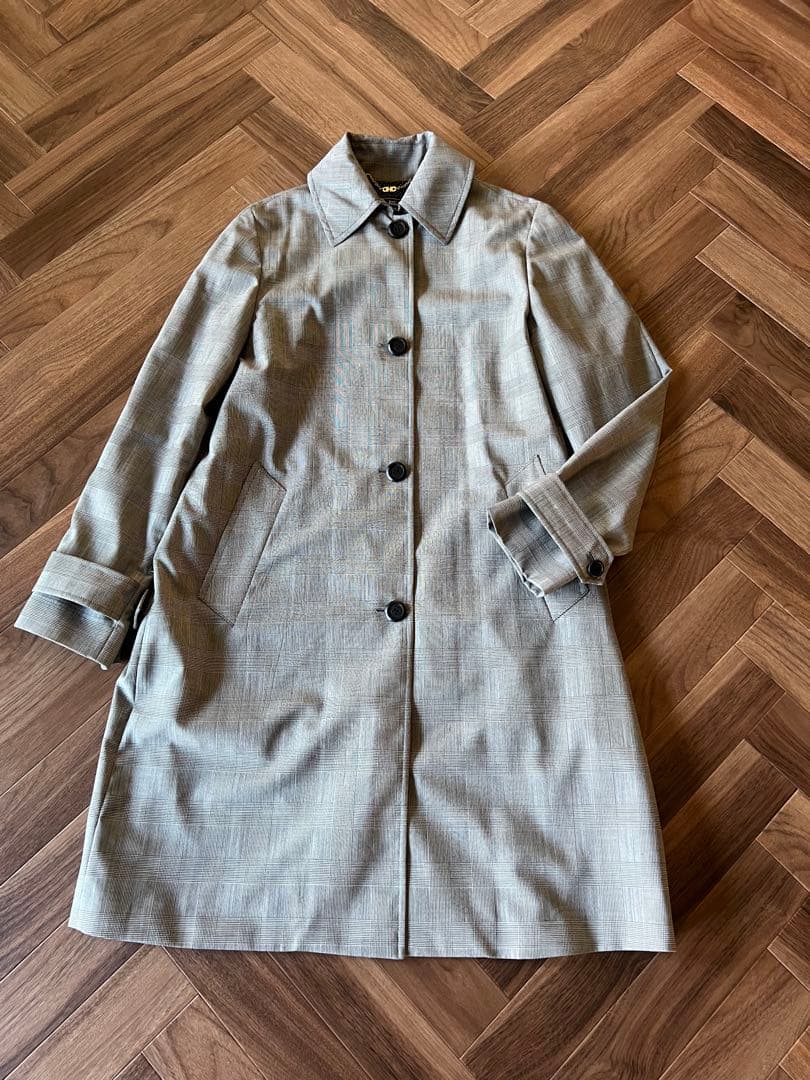 試着のみ　Salvatore Ferragamo ウールトレンチコート