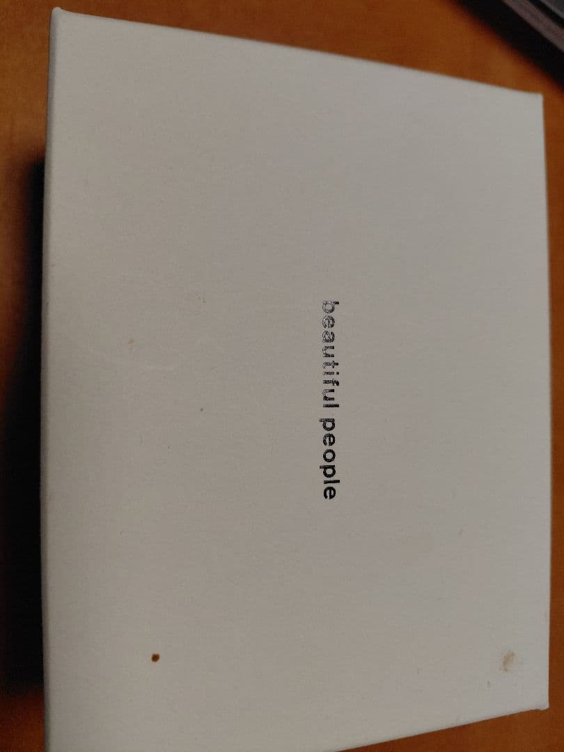 beautiful proposed 赤いレザー 三つ折りミニ　財布