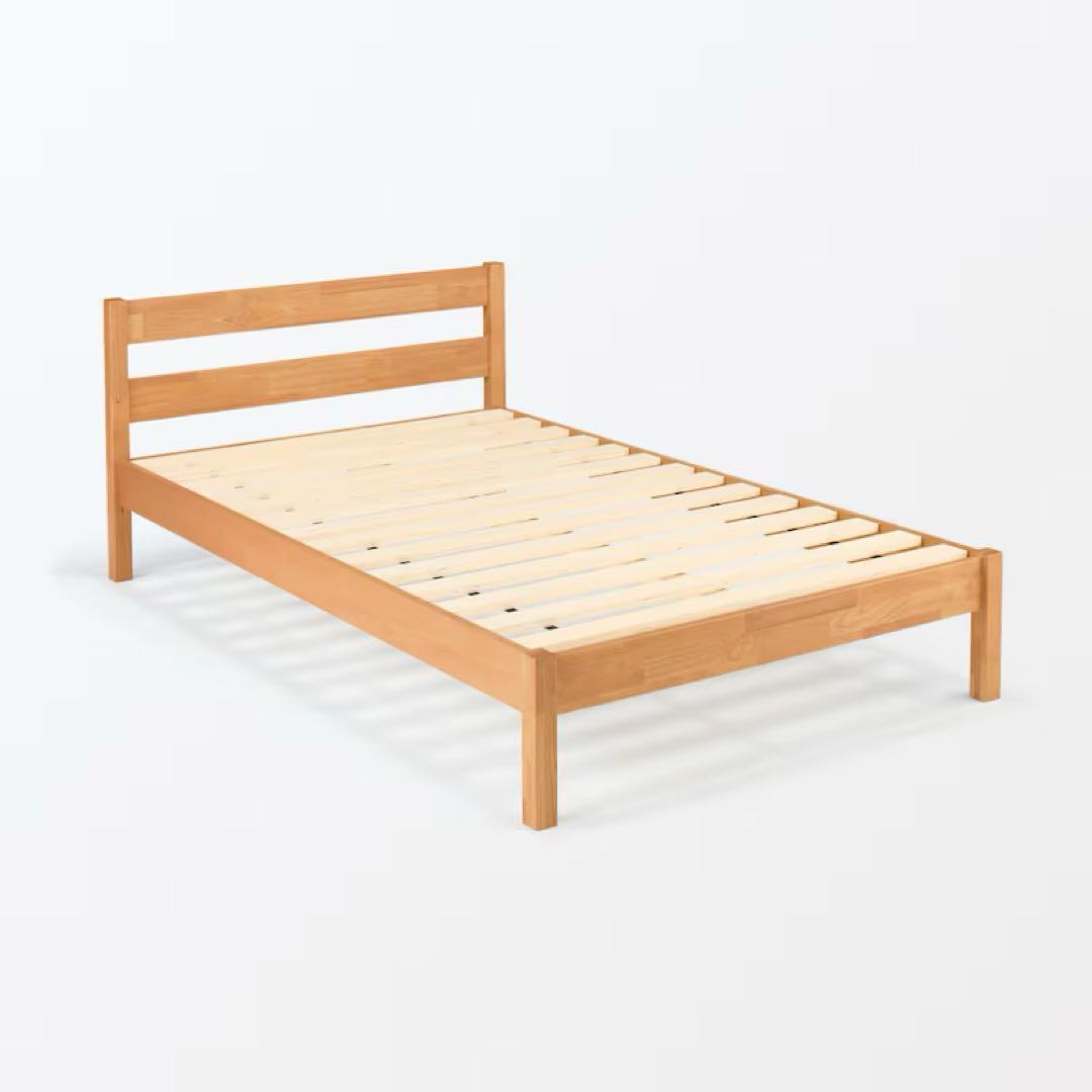 木製ダブルベッドフレーム