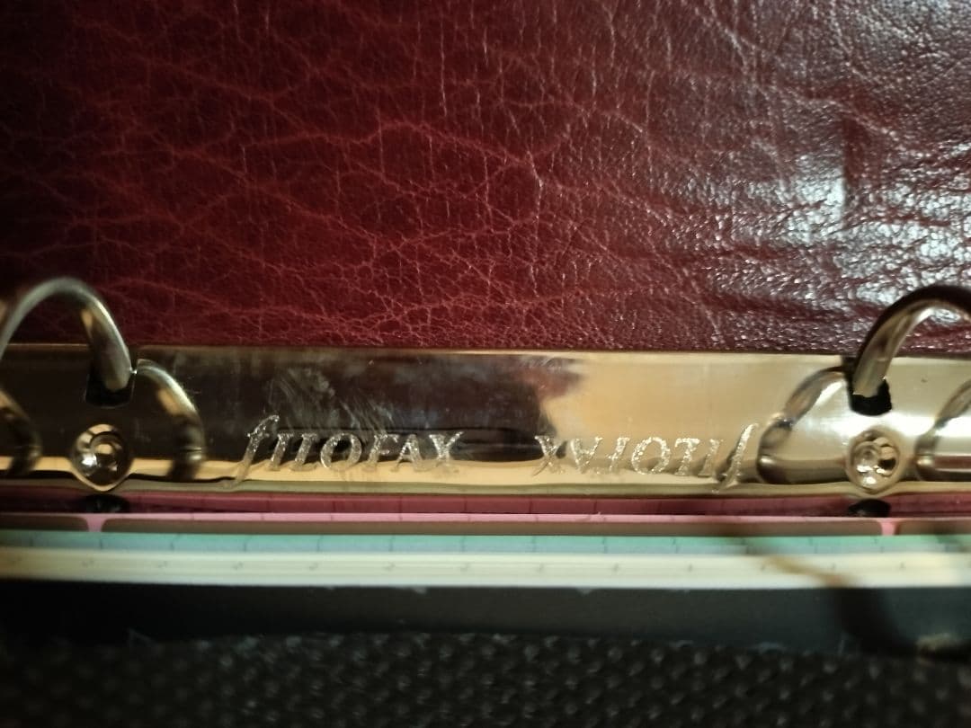 Filofax システム手帳　ロックウッド　バイブルジップ　希少カラー　ワイン