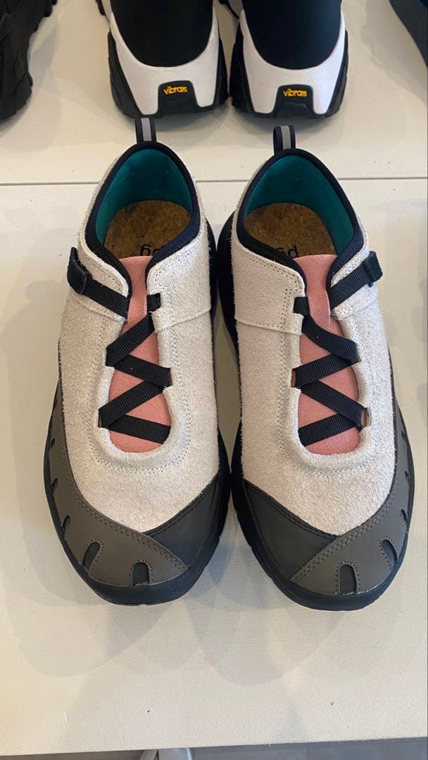 一回着用 美品 pg スニーカー レディバグ サイズ38