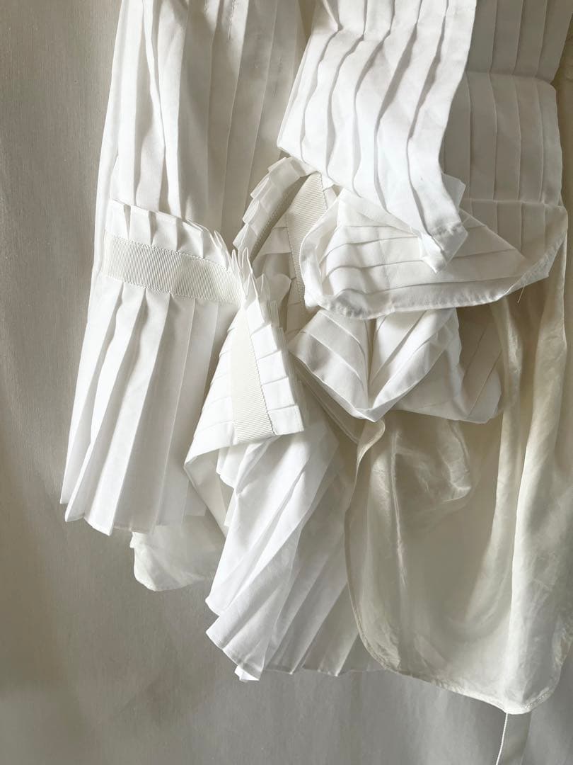 【美品】sacai サカイ バックスタイル デザイン プリーツ ブラウス