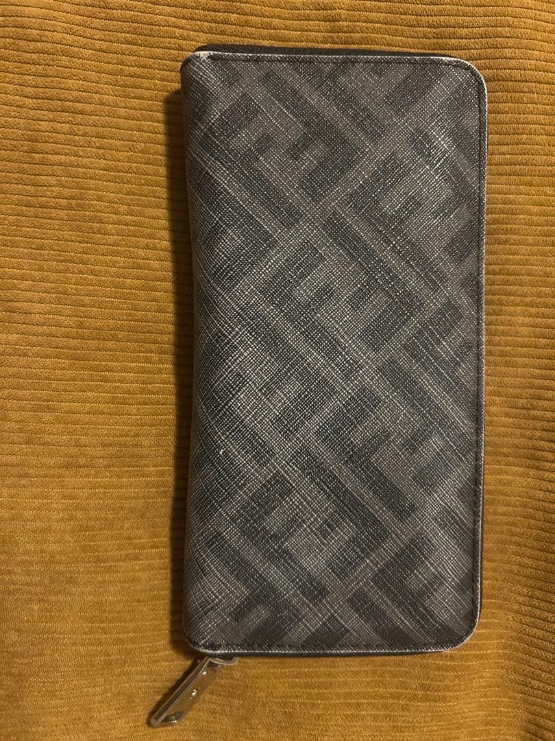 FERDI 幾何学模様 長財布 グレー/黒/黄色