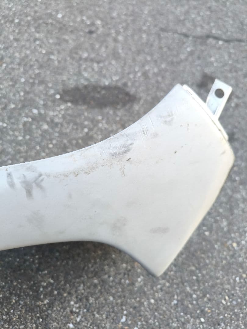 ☆3日限定値下げ☆　ホンダ ライブディオZX(AF35)の純正シルバー外装