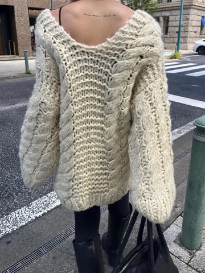 efu HAND CABLE KNIT アイボリー