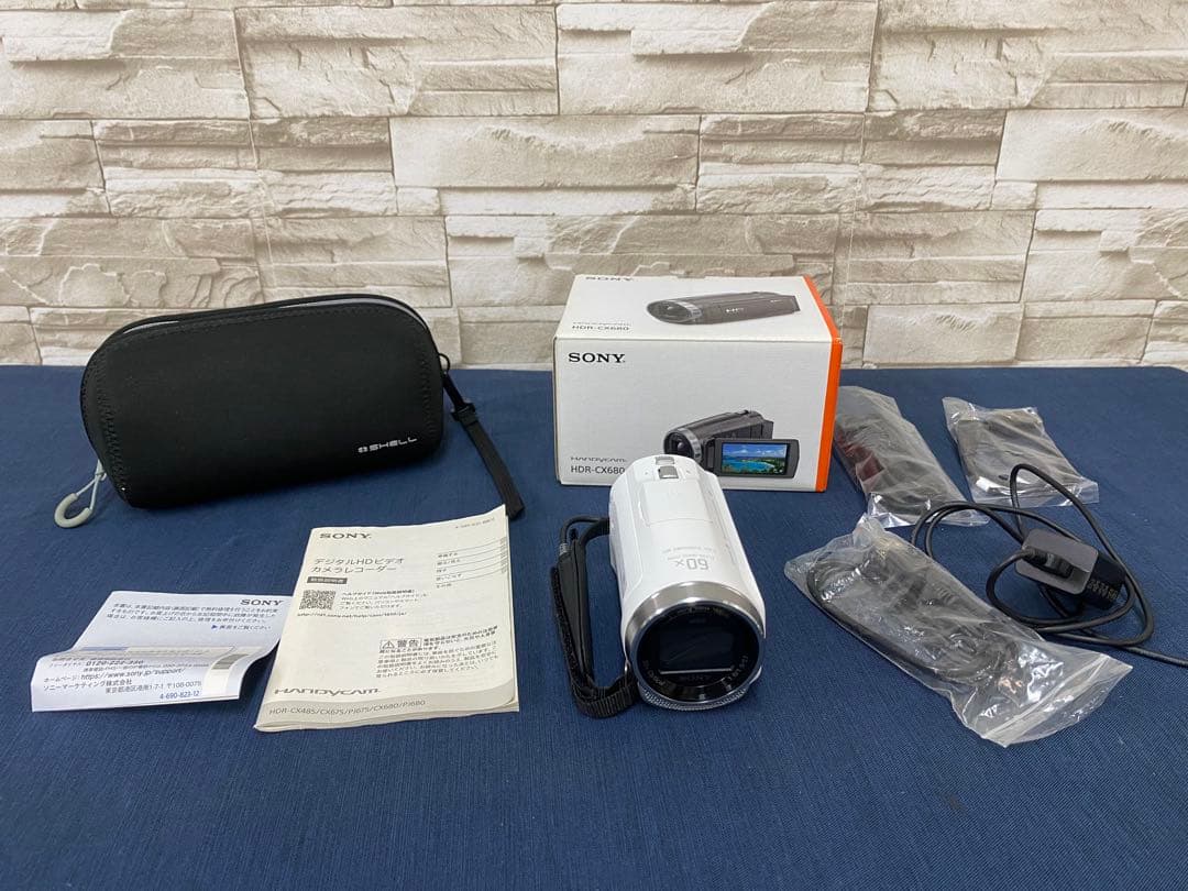 【美品】SONY HDR-CX680 ビデオカメラ ホワイト　ケースおまけ付き
