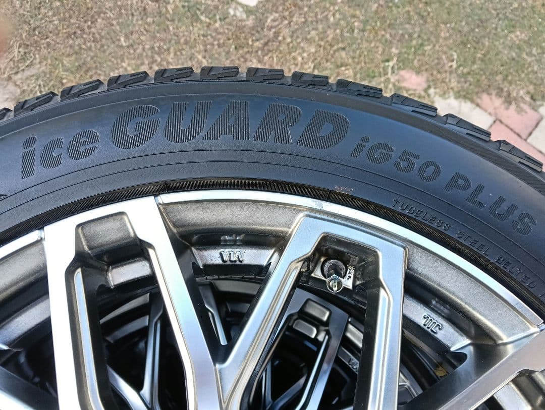 YOKOHAMA iceGUARD 17インチ スタッドレスホイールセット