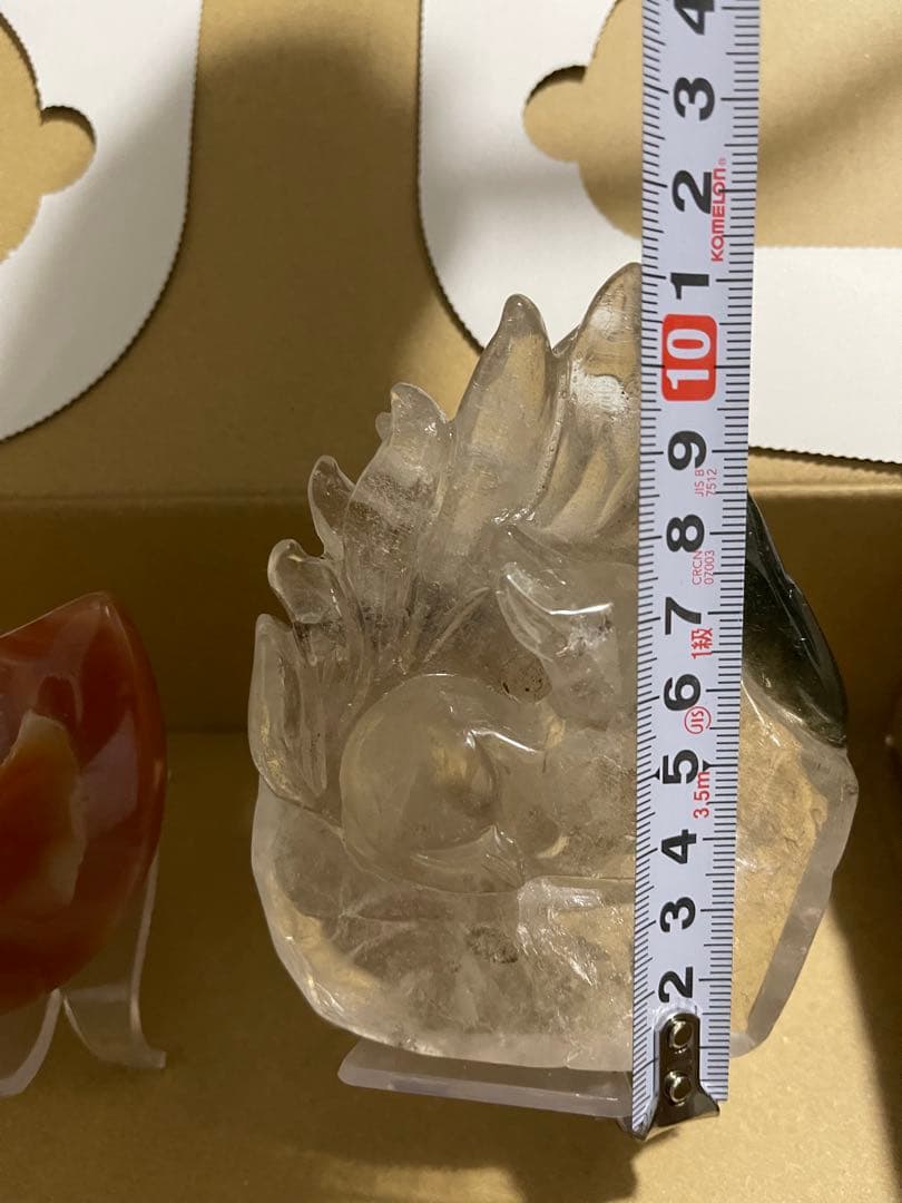 ブラジル産　天然石 トレジャーメノウ瑪瑙と天然石 緑幽霊ファントム水晶手彫り