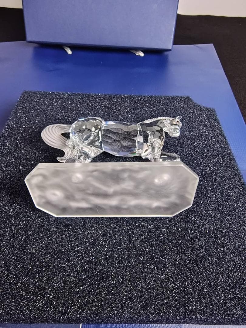 スワロフスキー　アラビアンスタリオン　箱　袋　証明書付
