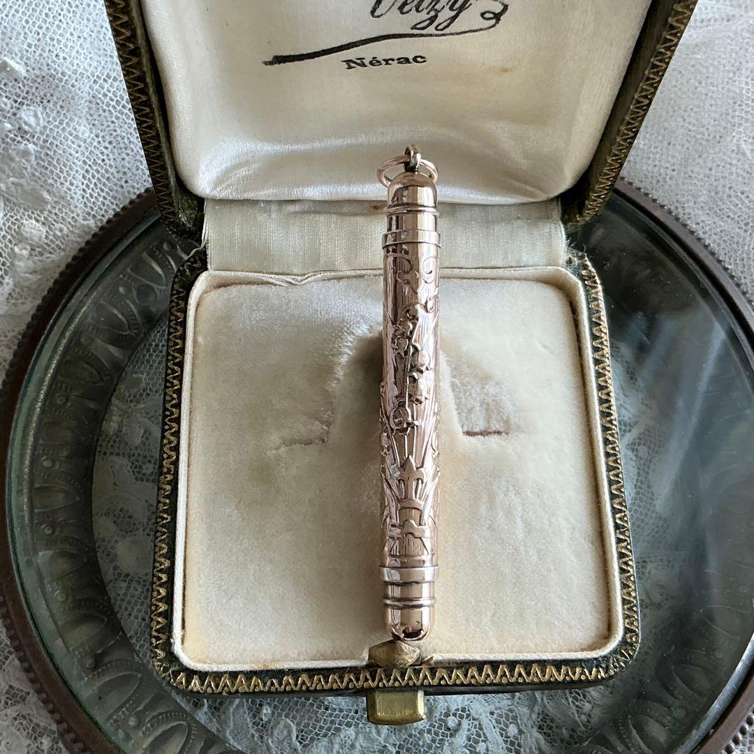 【D】フランスアンティーク　レアカラー♡　すずらん　ペンシル　ペンダント