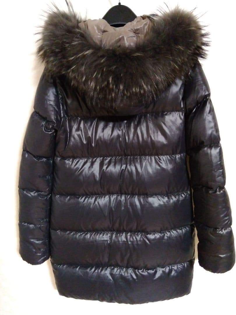 極美品　DUVETICA ダウンジャケット 38