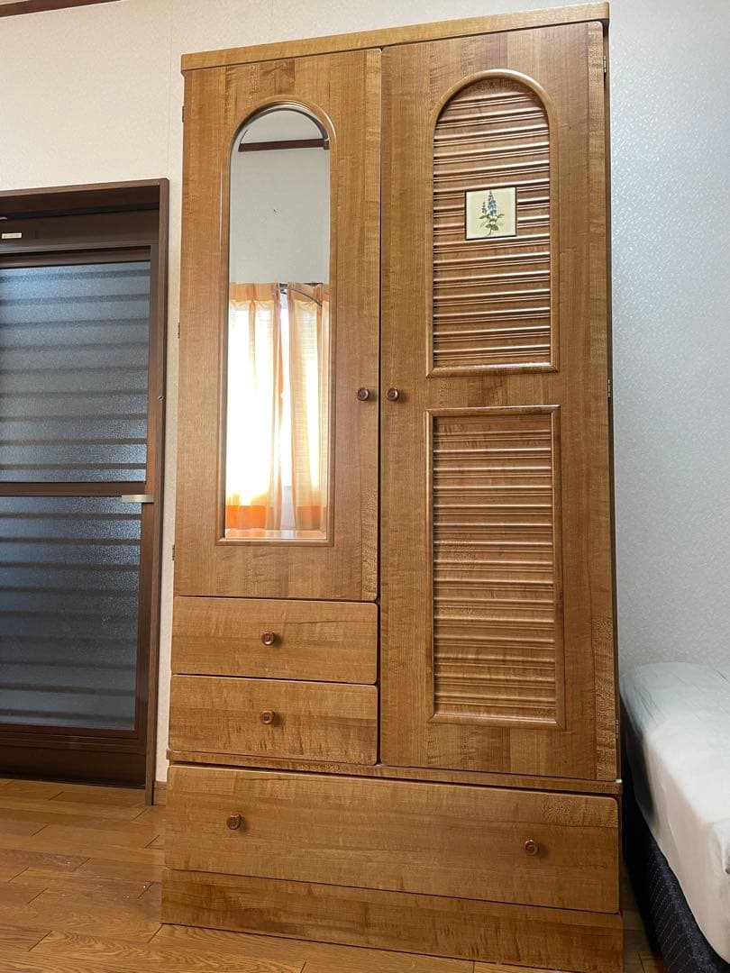 木製衣装タンス 洋服ダンス　引き出し付き　タンス