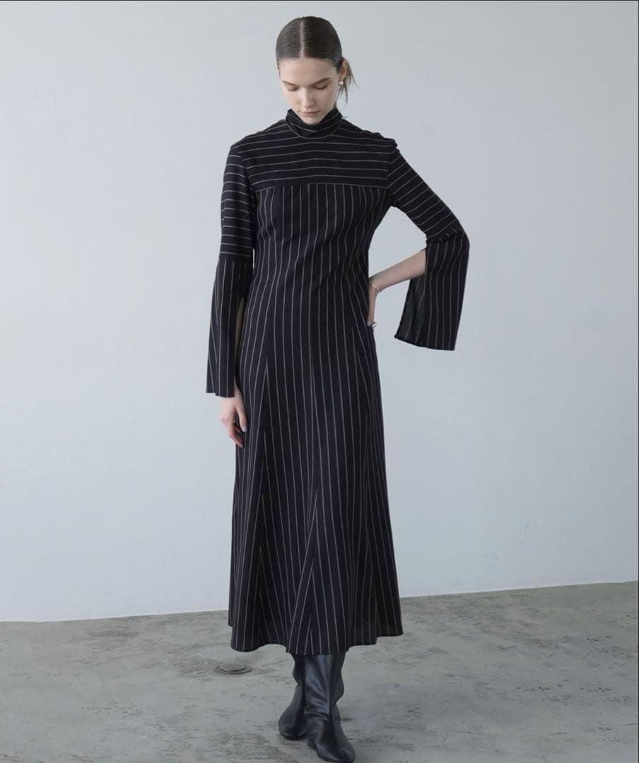 ストライプ タイアレンジ フレアワンピース