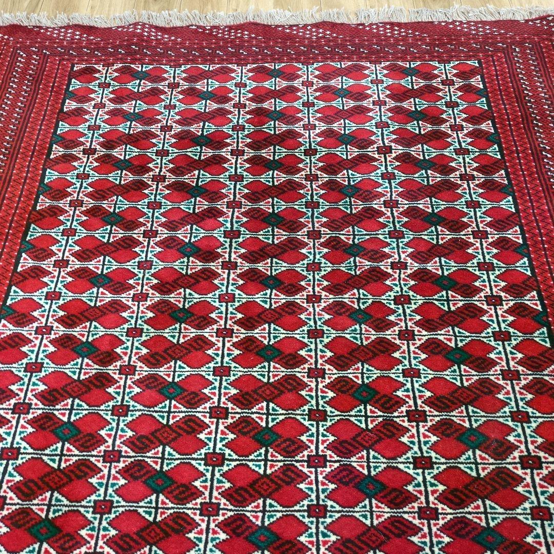 ペルシャ絨毯　新品　トルクメン 235x155 cm Turkaman