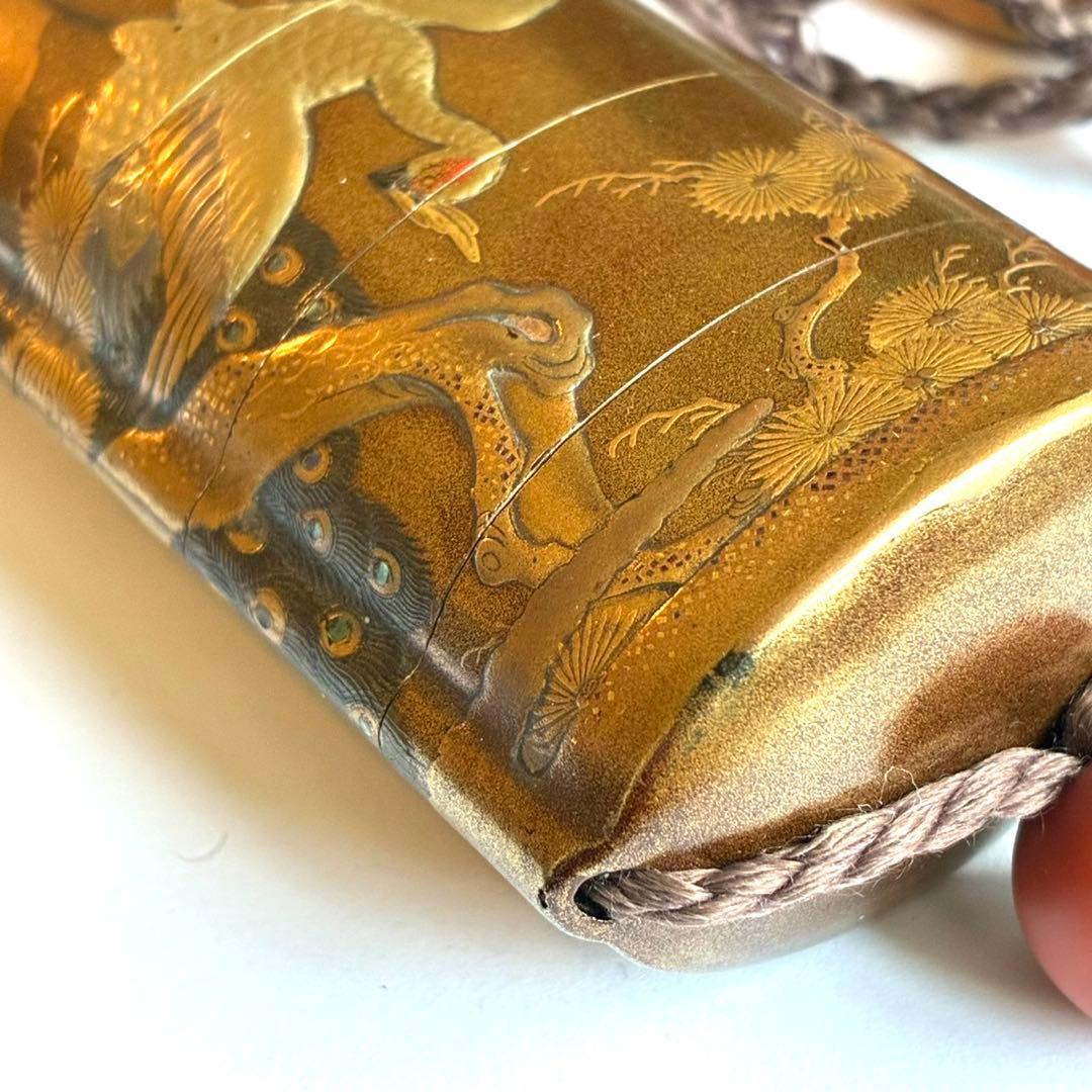 時代物　孔雀蒔絵印籠　梶川