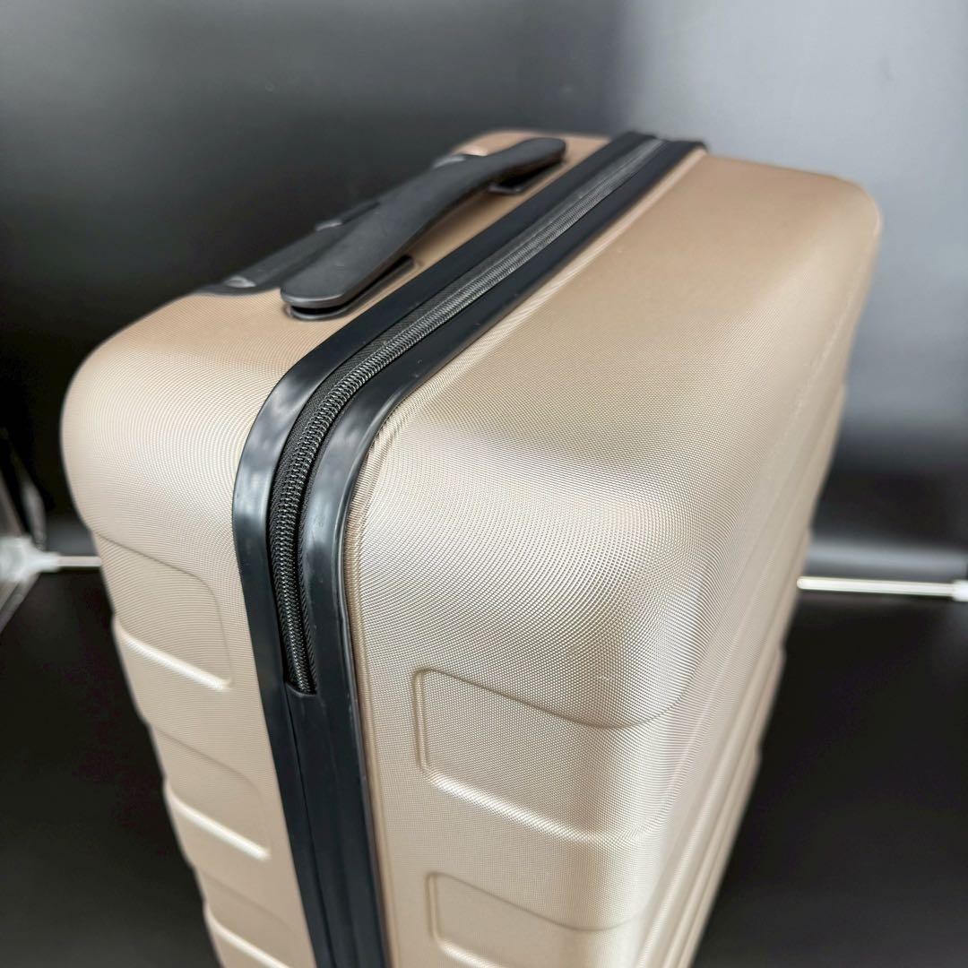 無印良品 MUJI バーを自由に調節できるハードキャリーケース 35L 機内