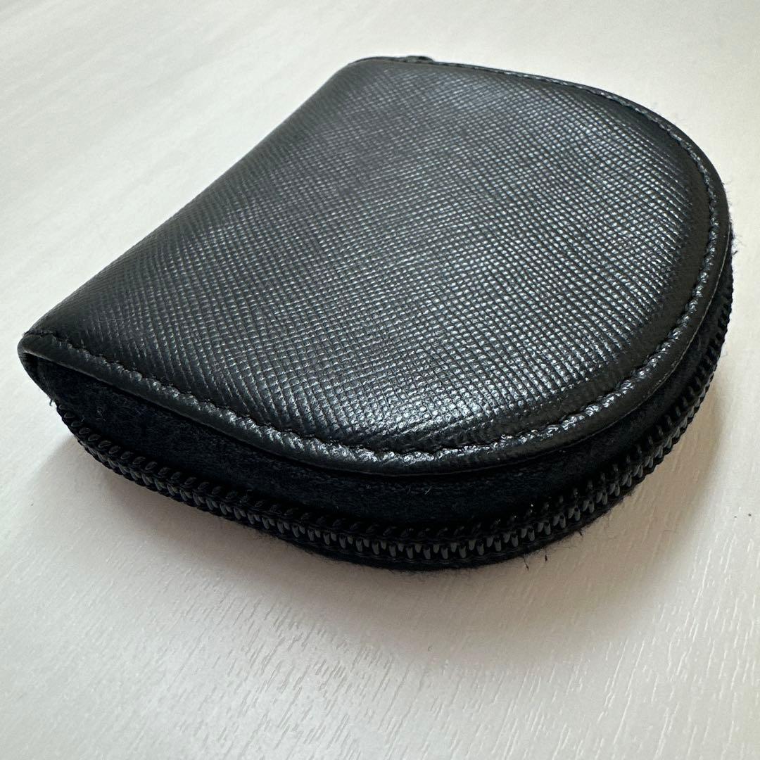 【美品】PRADA サフィアーノNEROレザー ケース